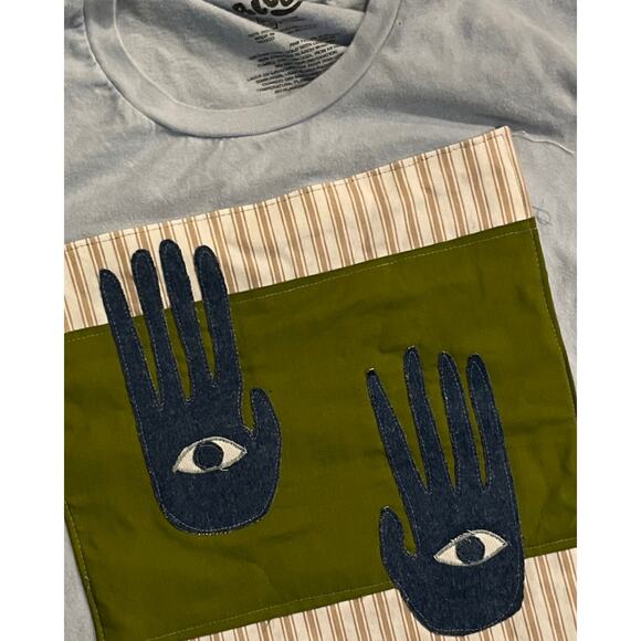 XL Upcycled Cropped Light Blue T-Shirt - Picture 3 of 3